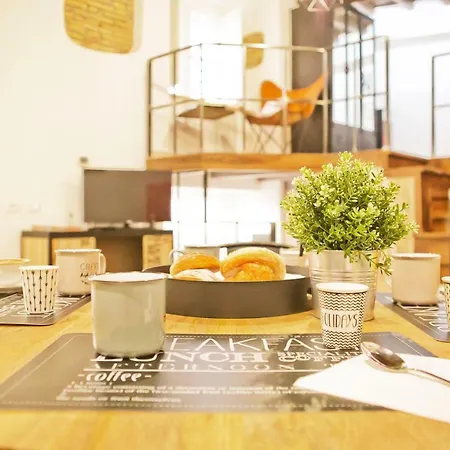 아파트 Navona Industrial Loft *