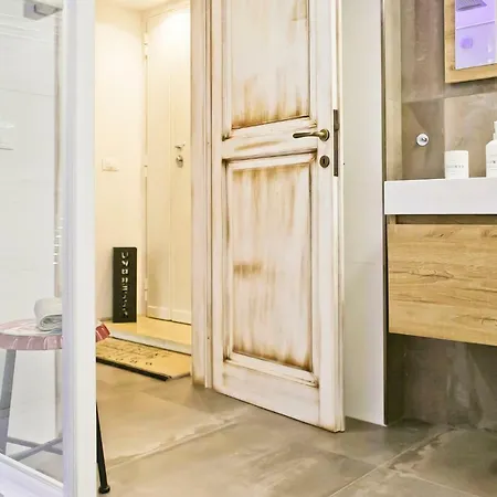 Navona Industrial Loft *
