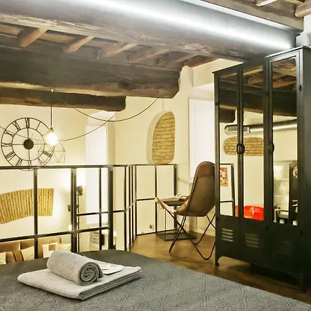 Navona Industrial Loft