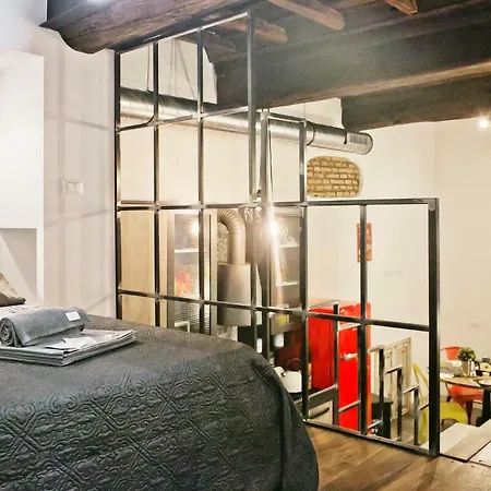 아파트 Navona Industrial Loft 로마